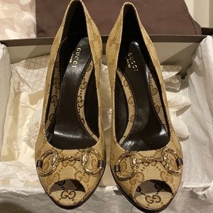 Gucci heels NEW with box 37.5 original GG